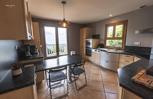 Azet Maison | Maison avec magnifique vue