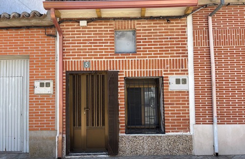 Nava del Rey Maison | House with patio