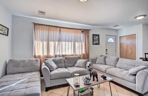 Bellmawr Maison | House with Pellet Smoker and Grill, 1 Mi to Lake!