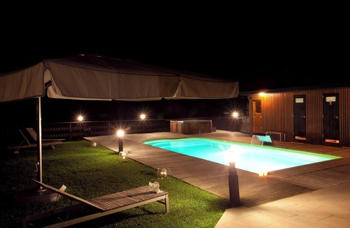 Ea Cottage | Maison avec piscine à 8 minutes de la plage, wifi gratuit