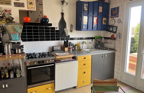 Centre Ville Lit Et Petit-Déjeuner | Maison avec piscine