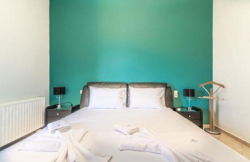 Maladhes Appartement | House with Pool & Garden for Families & Friends 1
