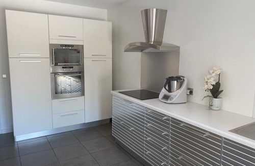 Alex Maison | Vrbo Property
