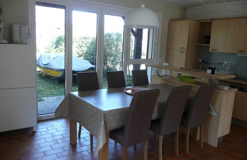 Thonon-les-Bains Maison | Maison avec ponton privé et anneau d'amarrage marina Port Ripaille 6 personnes