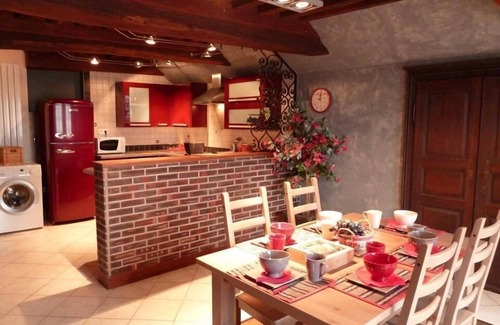 Chenoves Cottage | Maison avec piscine privée en Bourgogne du Sud - entre Chalon/Saône et Cluny
