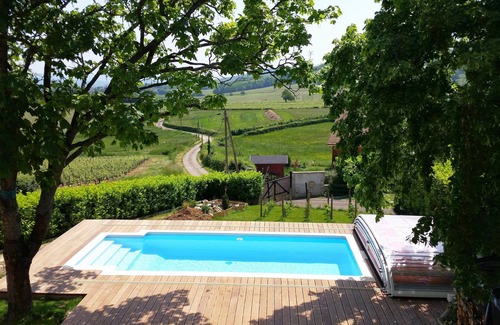 Chenoves Cottage | Maison avec piscine privée en Bourgogne du Sud - entre Chalon/Saône et Cluny