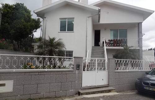 Santa Maria da Feira Maison | Maison avec appartement avec entre privé a 25 Km du Porto