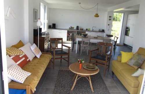 Primelin Maison | Maison vue mer, proche des plages et des sentiers. Calme et tranquillité.
