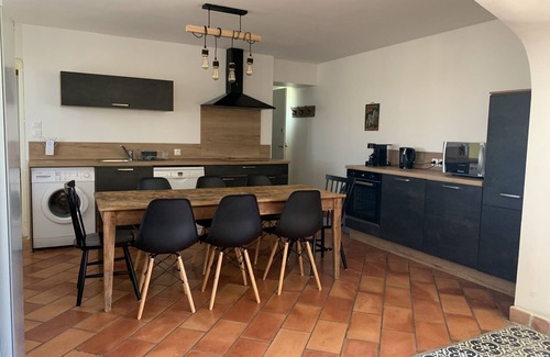 Cleon-d'Andran Maison | Maison avec piscine en drome Provençale - gîte de Fragene