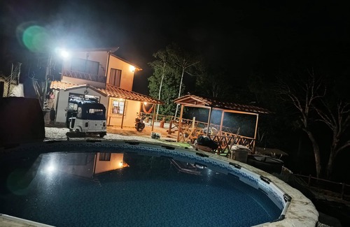 Puerto Triunfo Maison | House with Swimming Pool near Hacienda Napoles