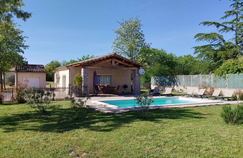 Labeaume Maison | Maison avec piscine location du dimanche au dimanche