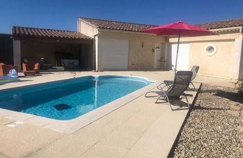 Seguret Maison | House with swimming pool in Provence
