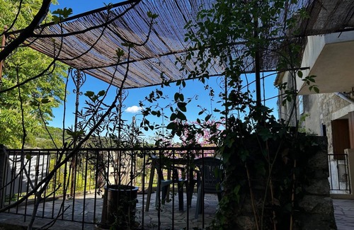 Reillanne Maison | House with terrace Luberon, heart of village