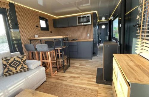 Midlaren Location De Bateaux | Houseboat mét sloep