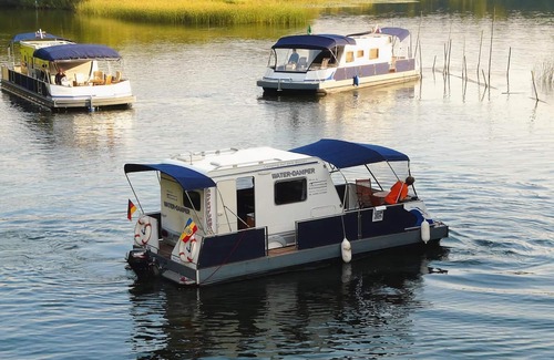Demmin Location De Bateaux | Houseboat on the Peene, Demmin