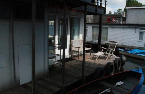 Stadionbuurt Lit Et Petit-Déjeuner | Houseboat Studio Sooki