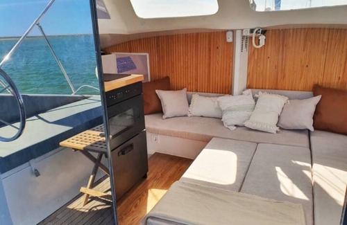 Sao Pedro Location De Bateaux | houseboat waterfront sleepandboat