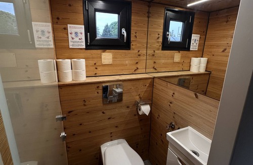 Schmoeckwitz Location De Bateaux | Houseboat with sauna & fireplace - pure relaxation on the water surrounded by nature