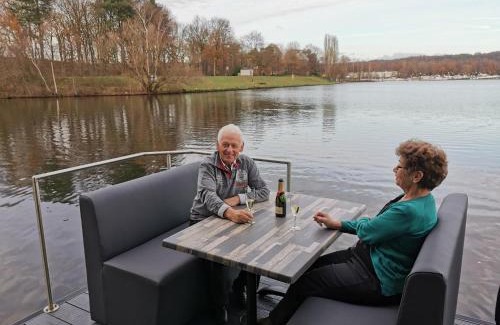 Middelaar Maison | Houseboats Mookerplas