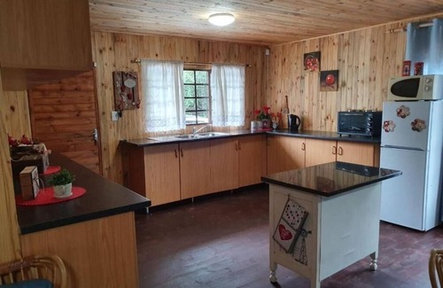Marloth Park Appartement | Hout Huisie