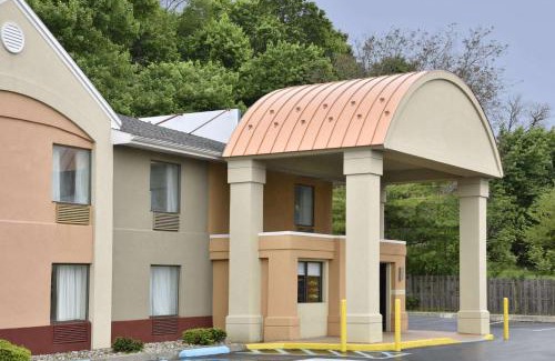East Texas Hôtel | Howard Johnson by Wyndham Allentown/Dorney Hotel & Suites