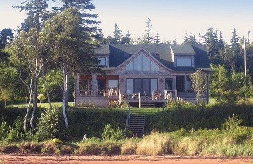 Red House Maison | La Maison sur Plage de la Baie Howe, Ïle-du-Prince-Édouard