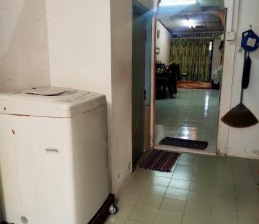 Kampung Guar Syed Alwi Maison | HrL Homestay Kangar