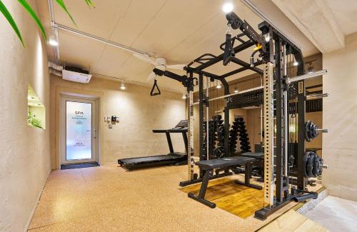 Yongsan-gu Maison | Ht Tailored Service Urban Retreat Gym And Garden