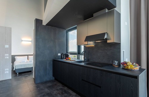 Mestre Appartement | Htm Tower - 1002 Executive by Halldis