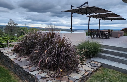 Hudson Maison | Hudson River / Catskill Mtn Vues 2 Bdrm contemporain, Hudson NY