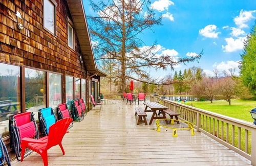 Valatie Maison | Hudson Valley 10 Bedroom Compound with pond and tennis court