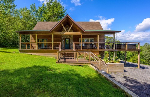 East Chatham Maison | Chalet à flanc de montagne avec bain à remous près de Tanglewood et 4 stations de ski
