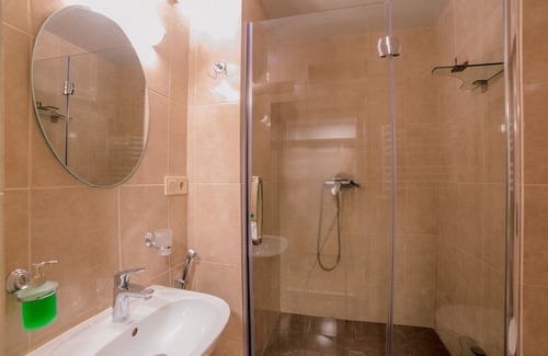 Odessa City Center Appartement | Huge 3-bedroom apartment on Ekaterina square