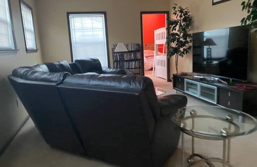 Lanoka Harbor Maison | Huge house w/ Indoor pool, arcade, sports bar