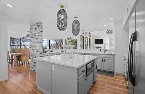 Little Elm Maison | Huge Lakefront Getaway | Hot Tub, Deck, Sleeps 16
