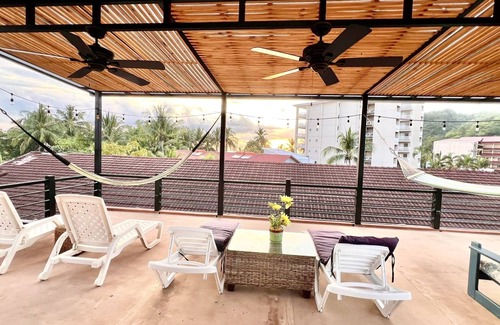 Barrio Santa Lucia Copropriété | Huge Private Home - Exclusive Beach Access and Breathtaking Rooftop Sunset Views