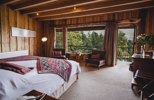 Neltume Hôtel | Huilo Huilo Nothofagus Hotel & Spa