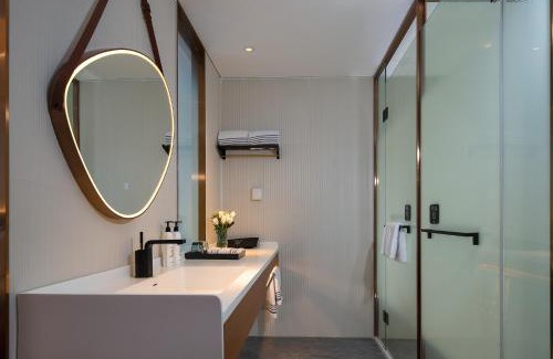 Huicheng Qu Lit Et Petit-Déjeuner | Huizhou Zhongkai Hi-Tech Zone Meihua Hotel