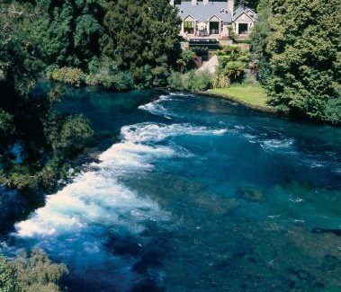 Taupo Cabine | Huka Lodge
