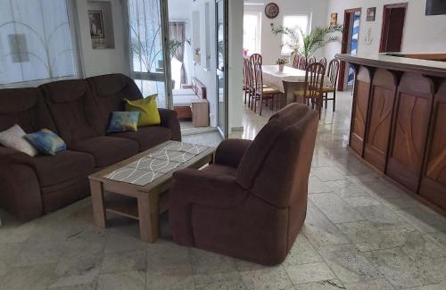Gyenesdias Appartement | Hullám Apartman