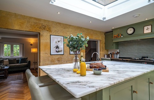 Chipping Campden Maison | HULLS HOUSE, family friendly, with open fire in Chipping Campden