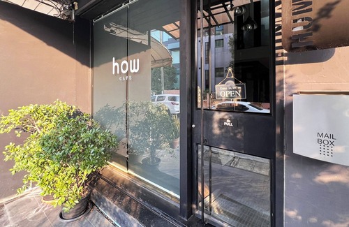 Prawet Appartement | Human Touch Room - Cozy Private Stay with 3 Beds, Living Room, Balcony, Near BTS