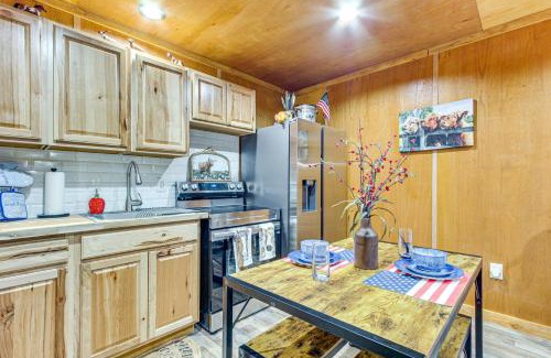 Folsom Appartement | Hunt, Fish and Explore Tranquil Hideaway in Folsom!