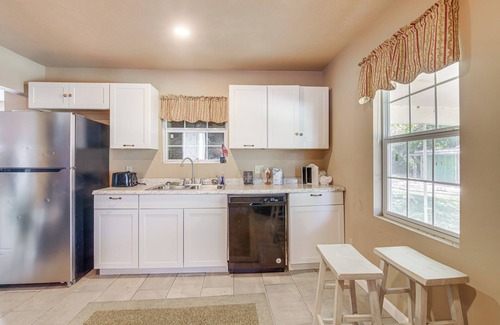 Poplar Grove Maison | Hunting & Fishing Retreat in Marvell!