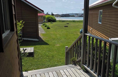 Hunts Point Cabine | Hunts Point 1-BR Coastal Retreat - Cottage # 5