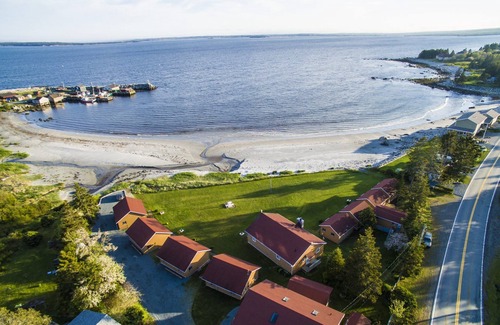 Hunts Point Cabine | Hunts Point 1-BR Coastal Retreat - Cottage # 8