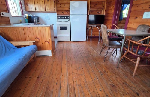 Hunts Point Cabine | Hunts Point 2-BR Coastal Retreat - Cottage # 2