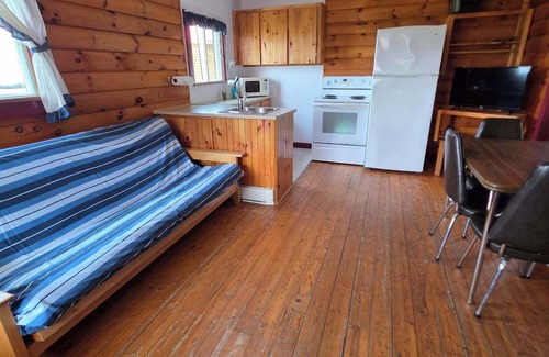 Hunts Point Cabine | Hunts Point 2-BR Coastal Retreat - Cottage # 3