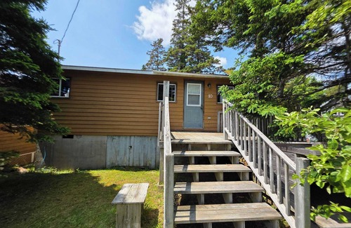 Hunts Point Cabine | Hunts Point 2-BR Coastal Retreat - Cottage #10