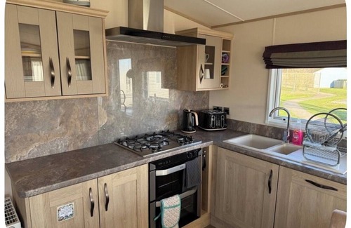 Bouvet Island Cabine | Hurleys Haven Mini Lodge At Camber (sleeps 8) Ashview 10